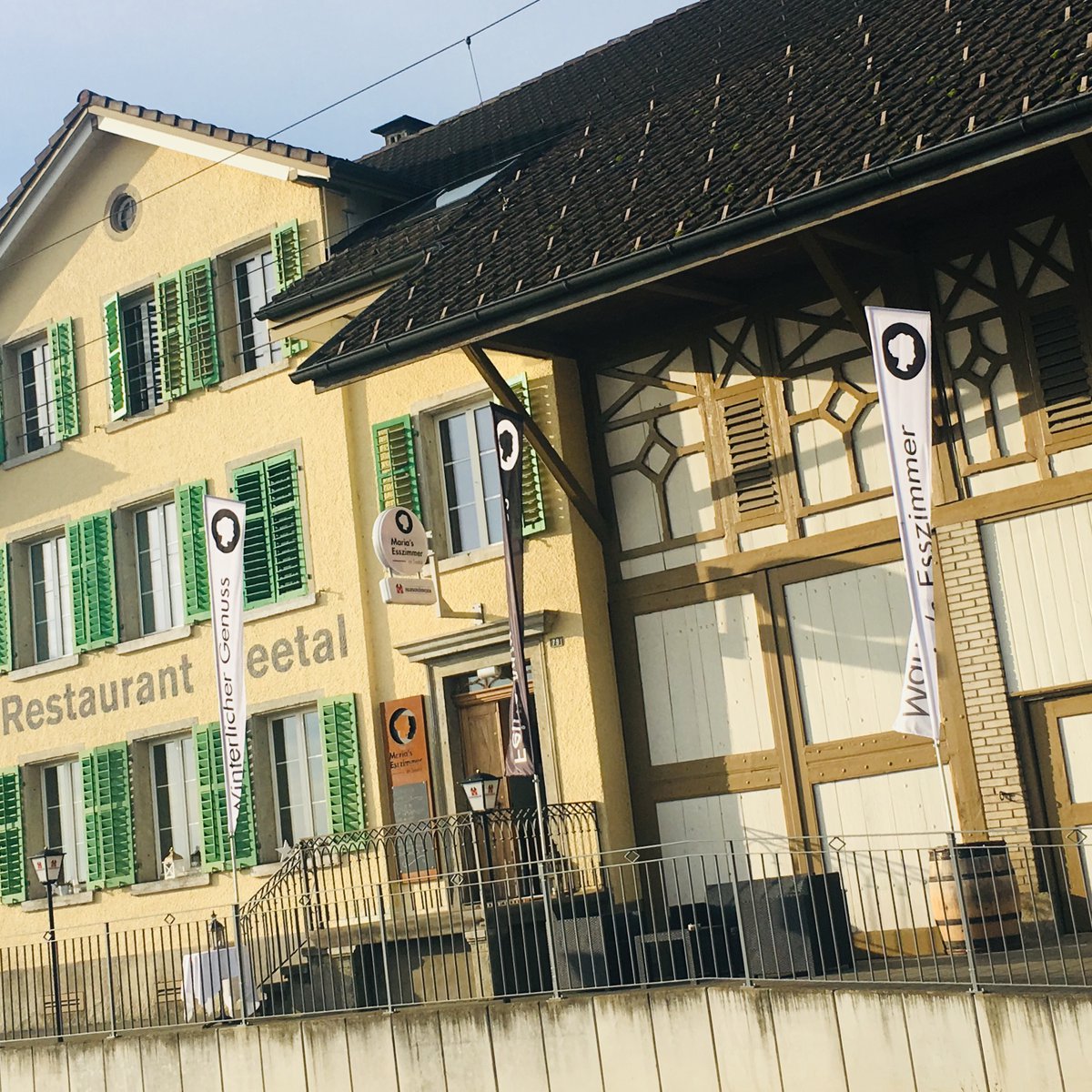 Maria S Esszimmer Im Seetal 5712 Beinwil Am See